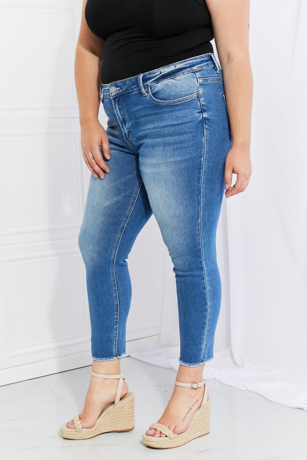 Vervet by Flying Monkey Never Too Late Full Size Raw Hem Cropped Jeans