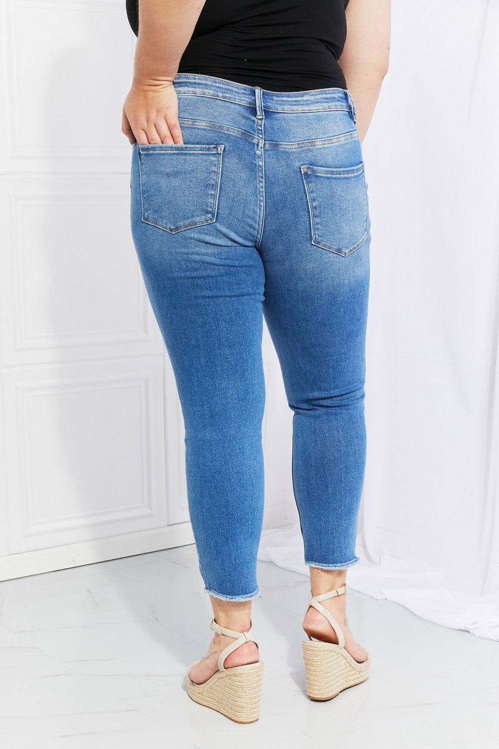 Vervet by Flying Monkey Never Too Late Full Size Raw Hem Cropped Jeans