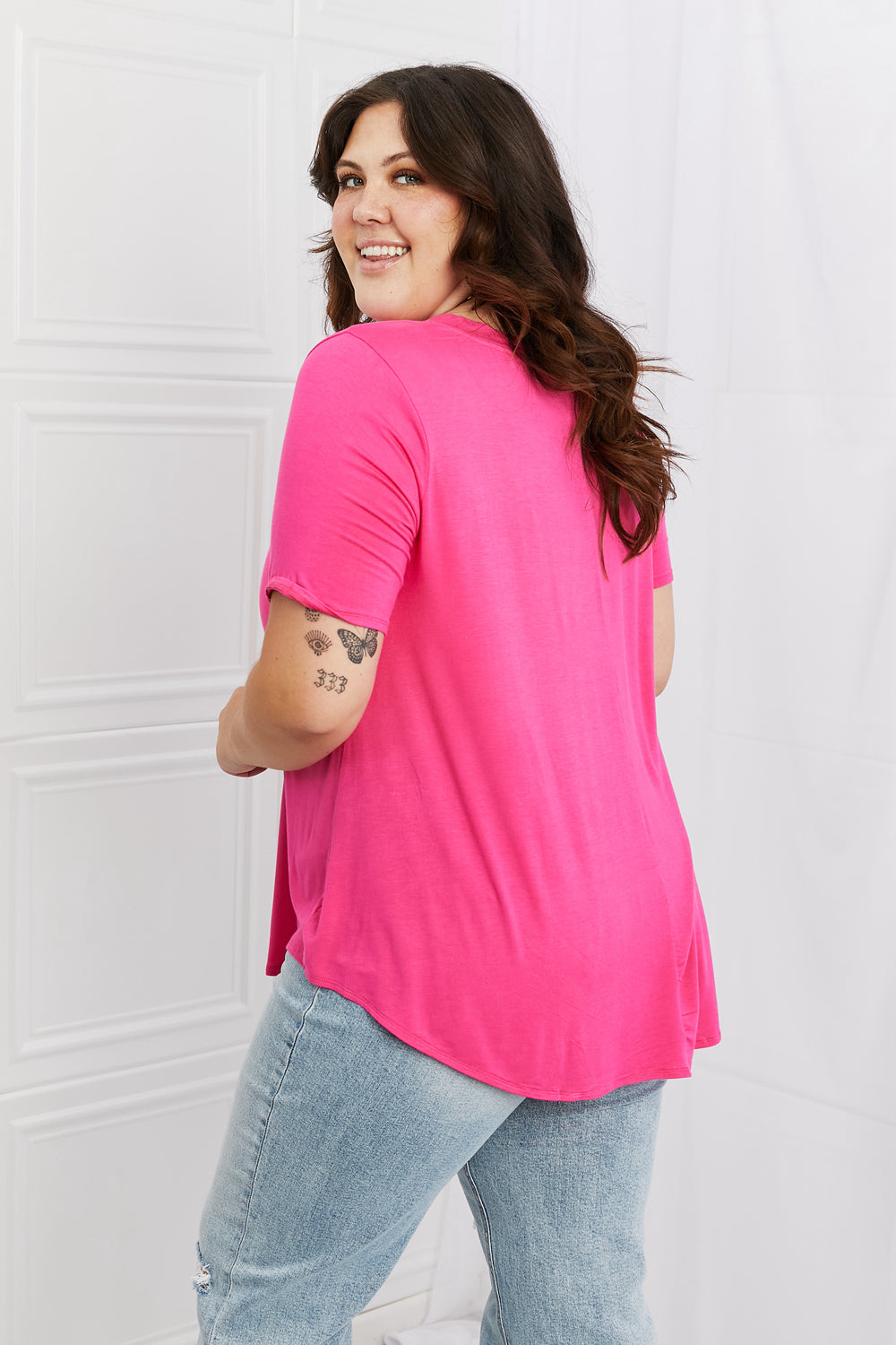 Zenana Everyday Full Size Loose Fit V-Neck Top