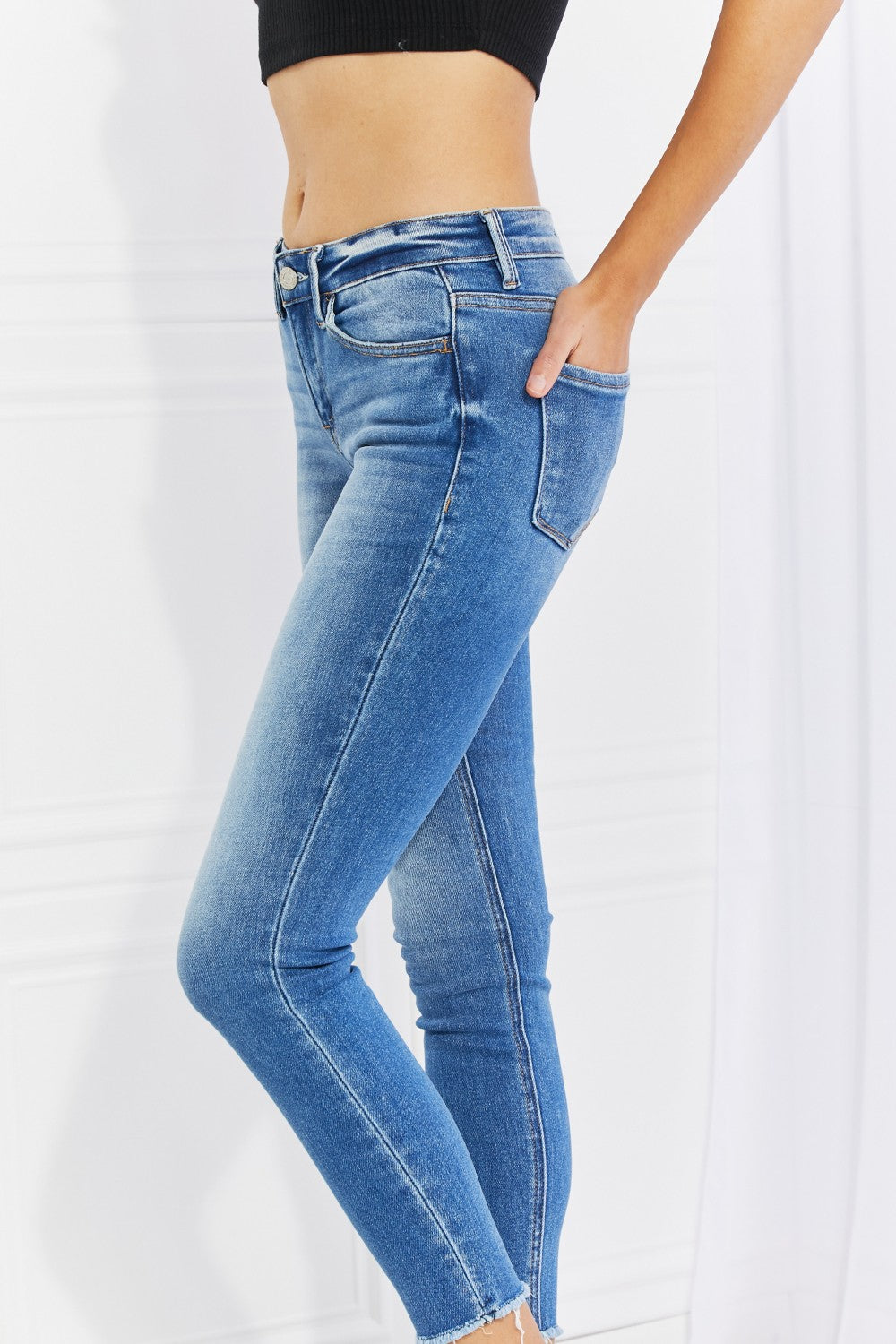 Vervet by Flying Monkey Never Too Late Full Size Raw Hem Cropped Jeans