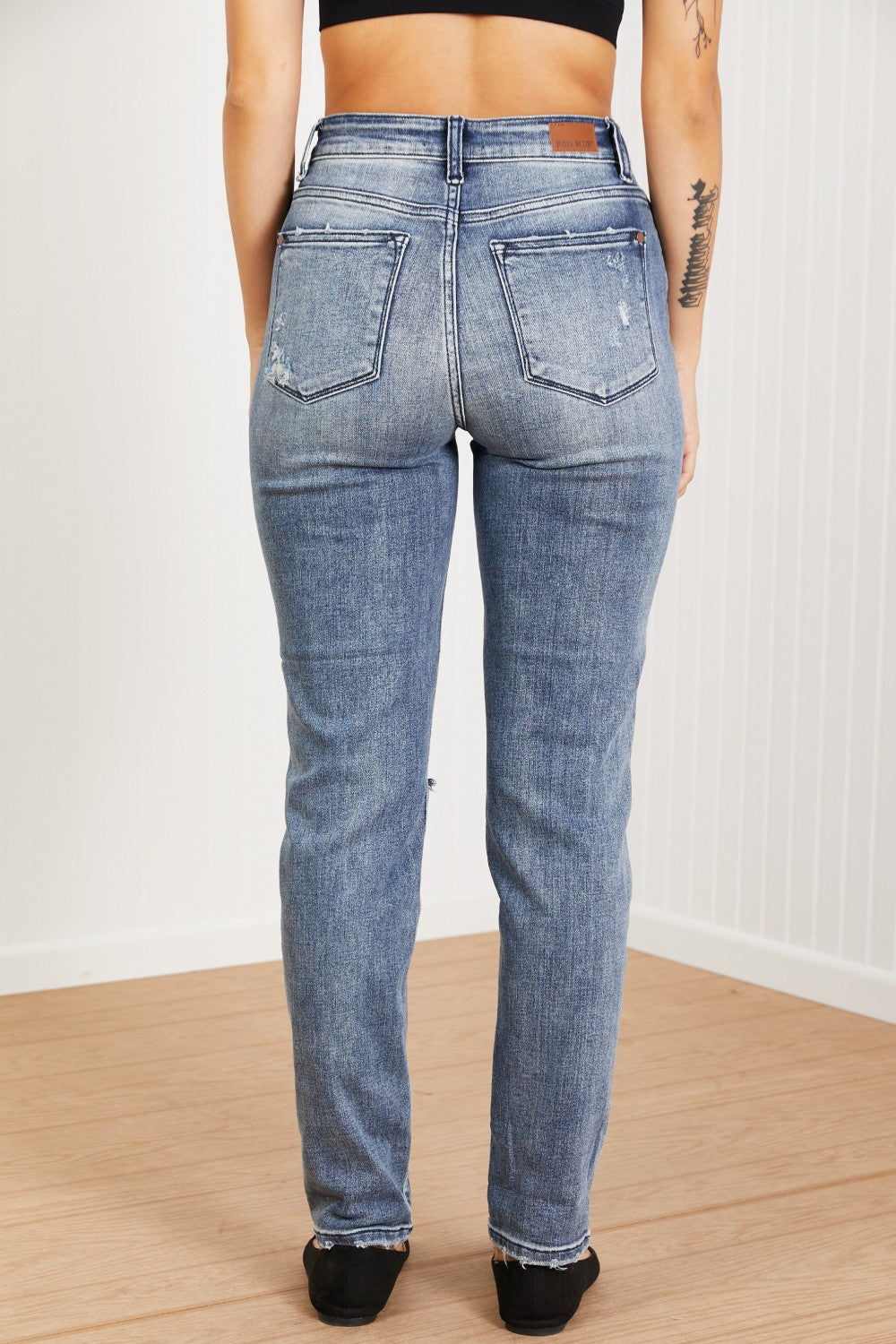 Judy Blue Gracie Full Size Mid-Rise Distressed Boyfriend Jeans